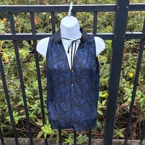 DEREK LAM 10 CROSBY Palm Leaf Print Sleeveless Blouse size 6